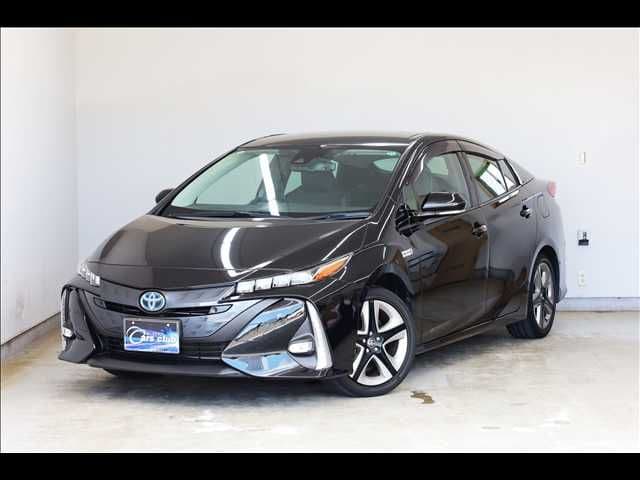 TOYOTA PRIUS PHV