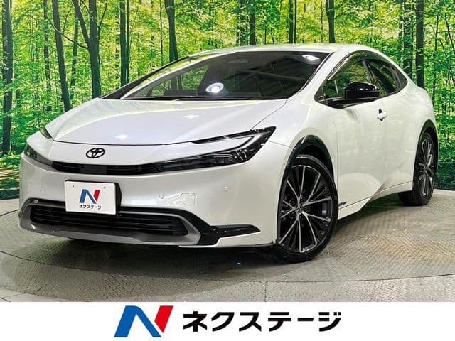 TOYOTA PRIUS 4WD