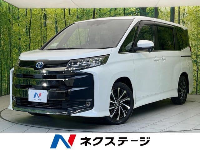 TOYOTA NOAH HYBRID