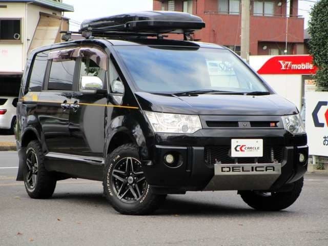MITSUBISHI DELICA D:5 4WD