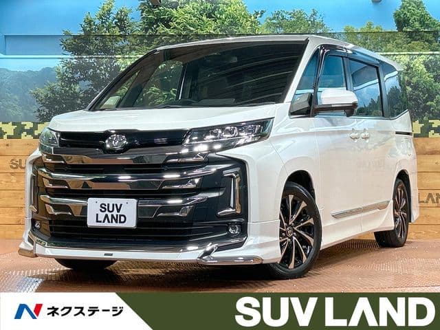 TOYOTA NOAH