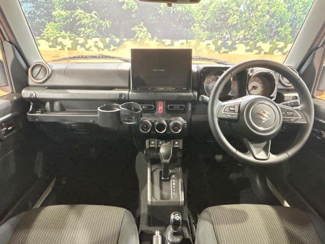 SUZUKI
