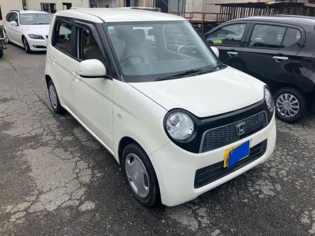 Car thumbnail 2
