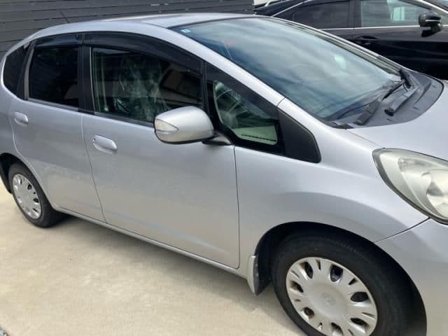 Car thumbnail 2