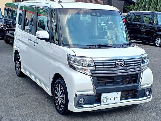 Car thumbnail 4