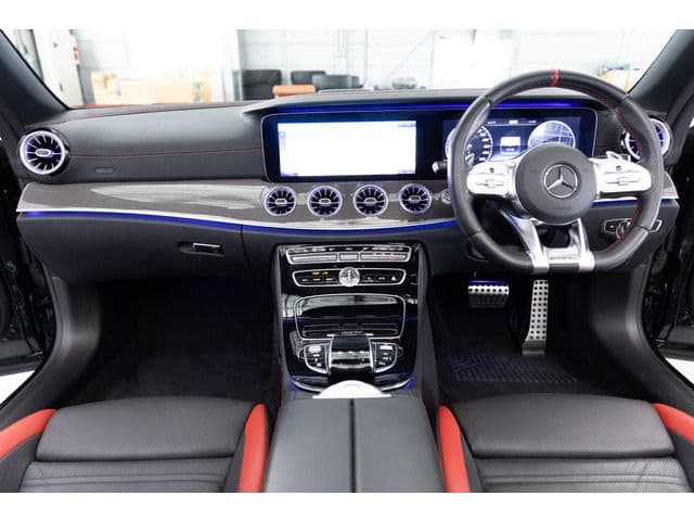 MERCEDES BENZ