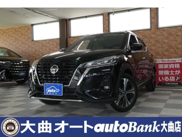 NISSAN KICKS