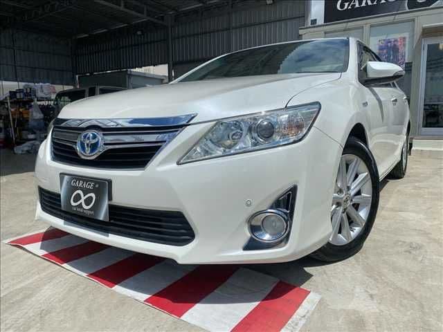 TOYOTA CAMRY HYBRID