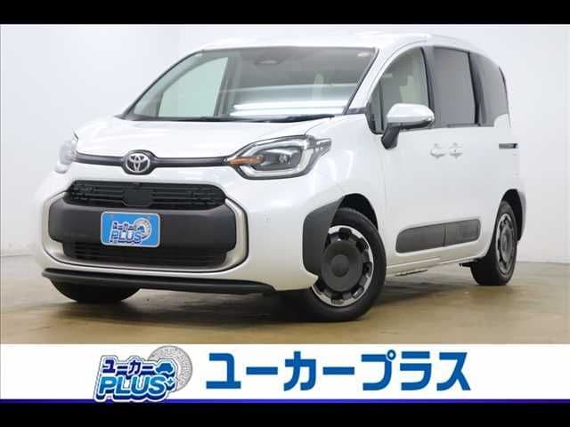 TOYOTA SIENTA HYBRID