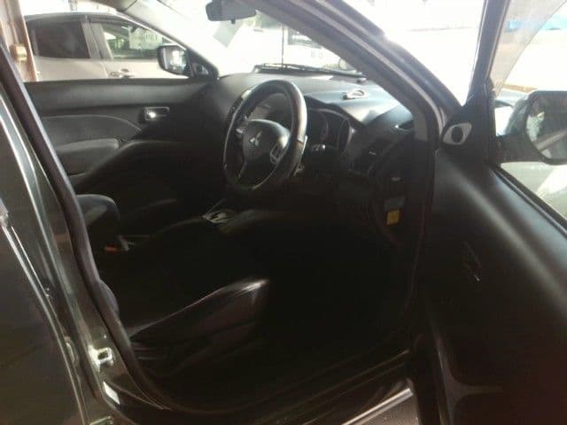 MITSUBISHI