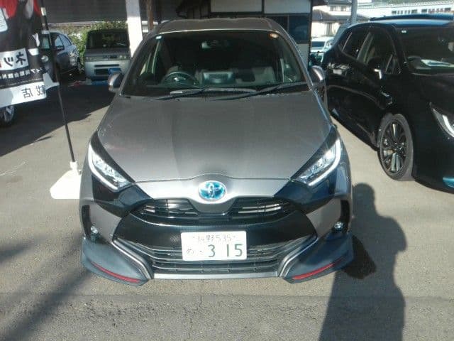 Car thumbnail 4