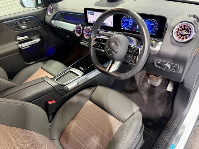 MERCEDES BENZ