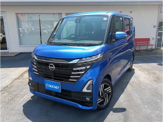 NISSAN ROOX