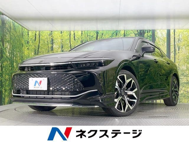 TOYOTA CROWN CROSSOVER