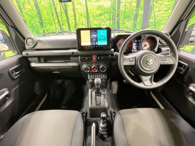 Car thumbnail 4