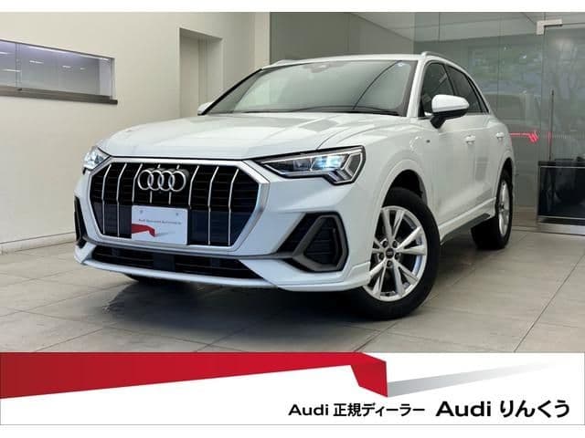 AUDI AUDI Q3