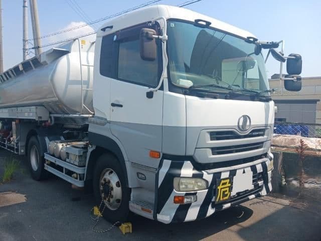 NISSAN DIESEL Quon