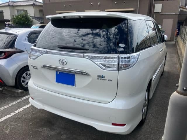 Car thumbnail 3