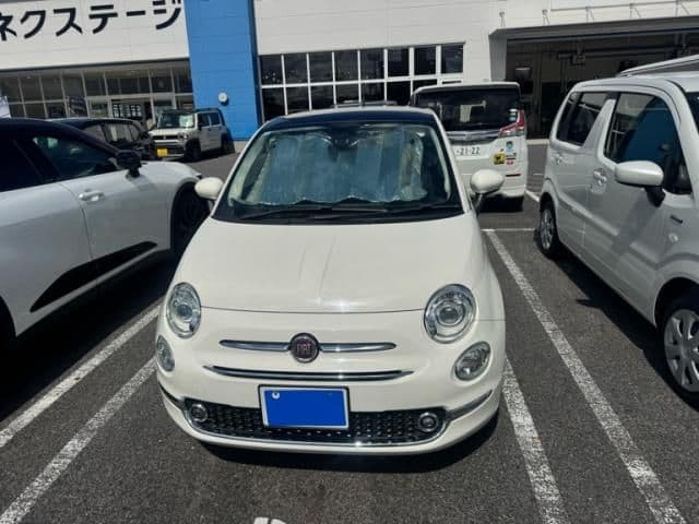Car image 1