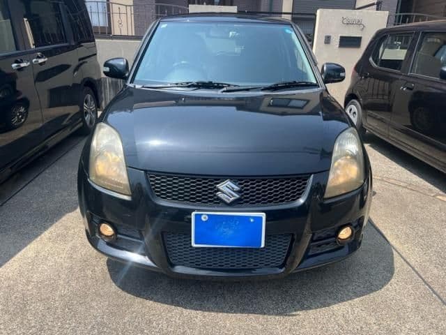 Car image 1