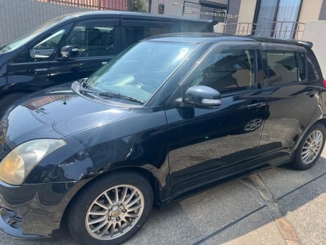 SUZUKI