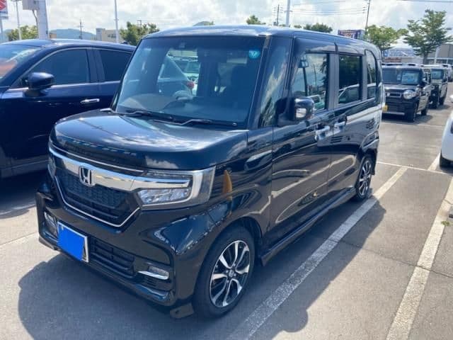 HONDA N BOX CUSTOM
