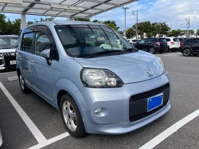 TOYOTA PORTE