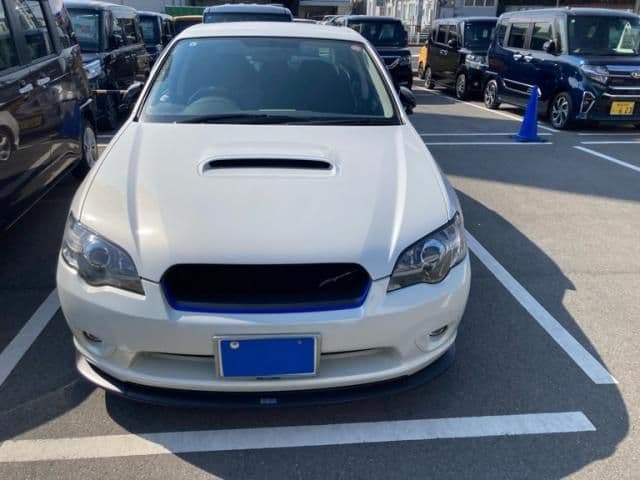 SUBARU LEGACY B4