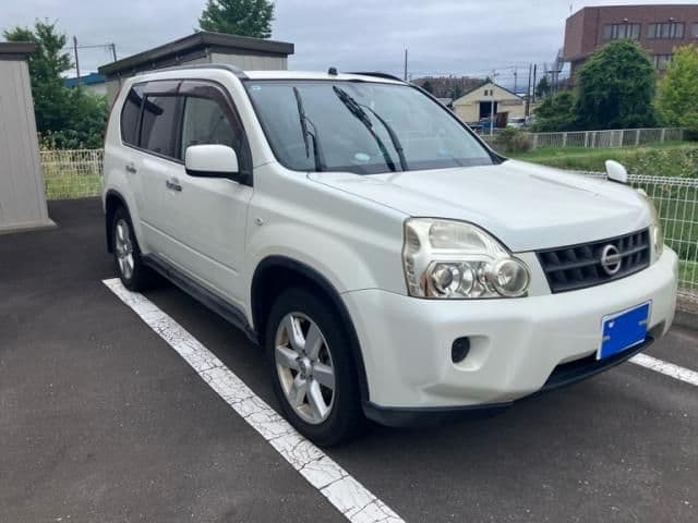 NISSAN