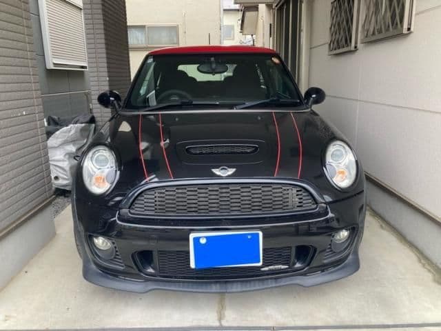 Car image 1