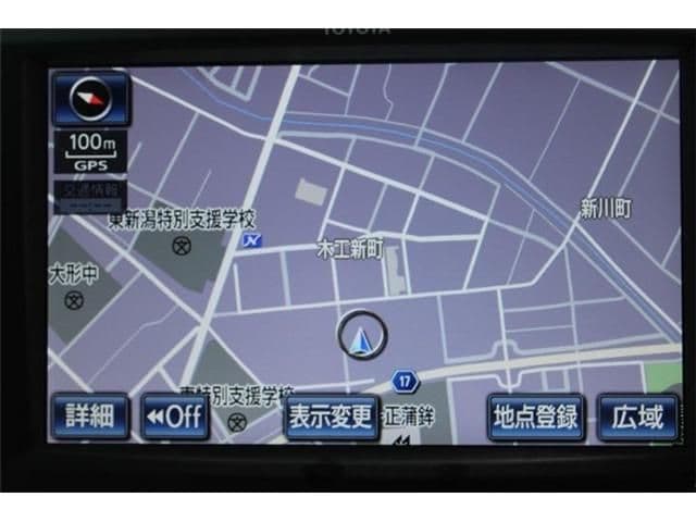 Car thumbnail 3