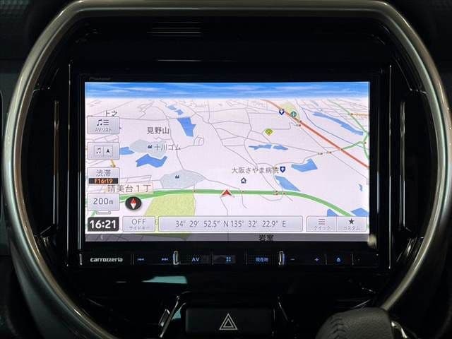 Car thumbnail 3