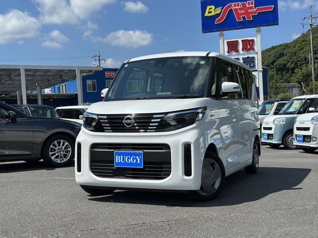 NISSAN ROOX