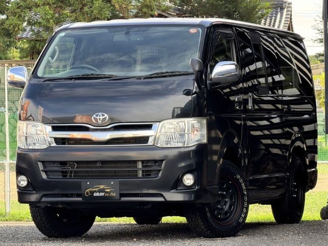 TOYOTA HIACE van 4WD