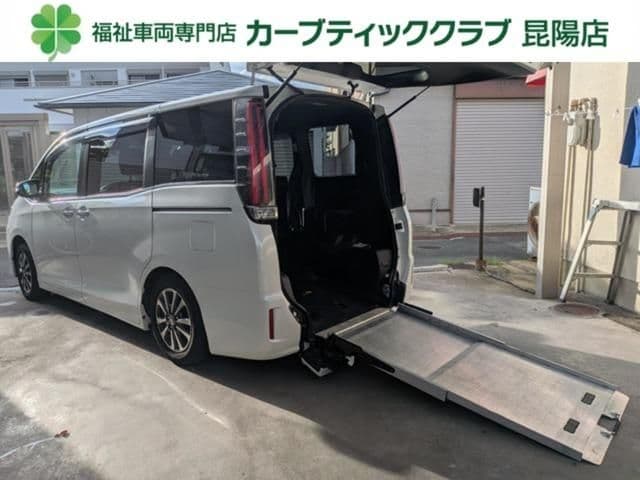TOYOTA ESQUIRE