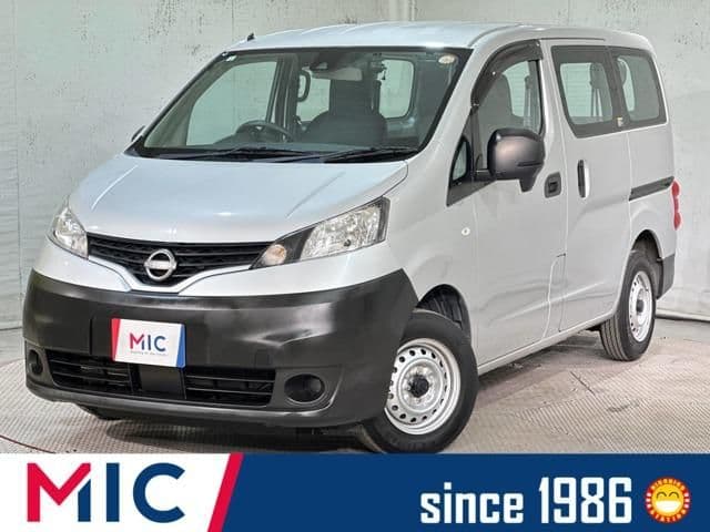 NISSAN NV200 VANETTE van