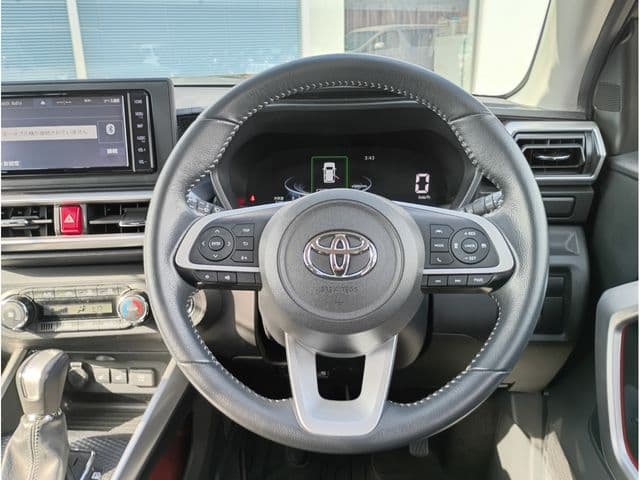 Car thumbnail 3