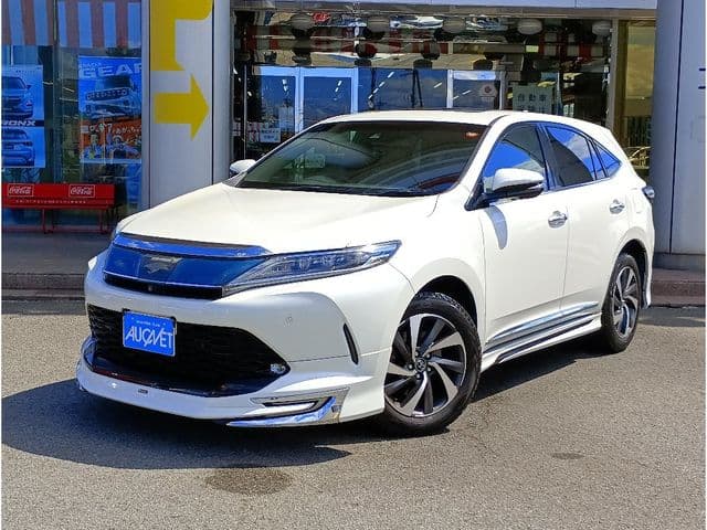 TOYOTA HARRIER 4WD