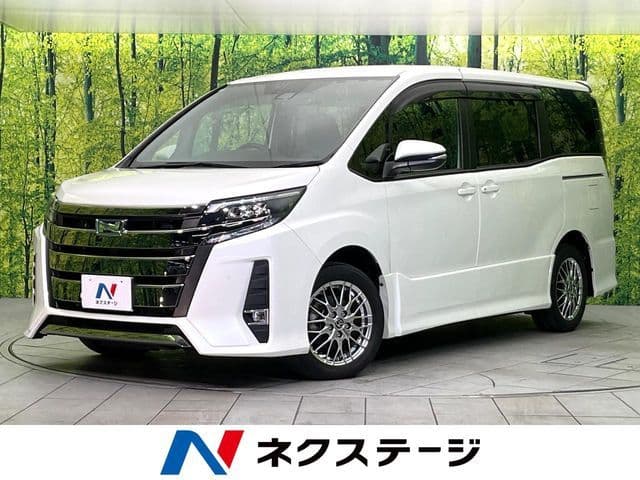 TOYOTA NOAH HYBRID