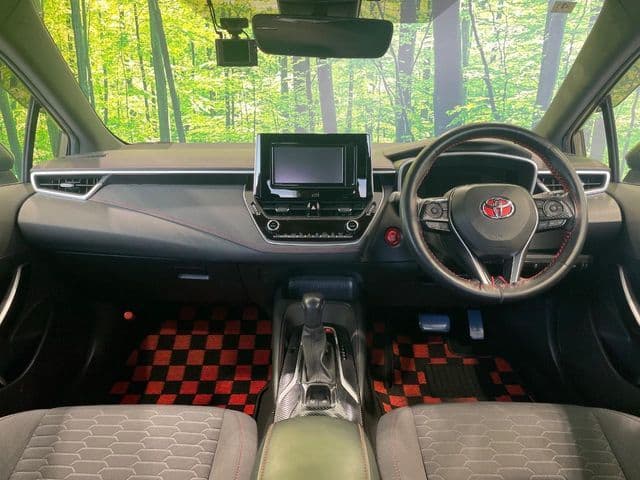 Car thumbnail 2