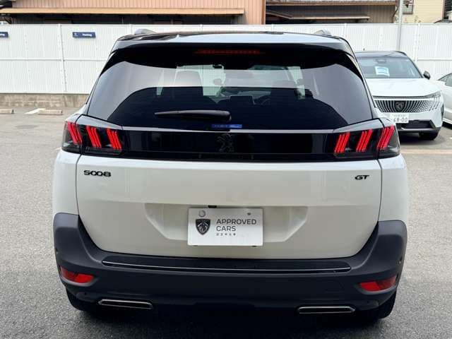 Car thumbnail 4