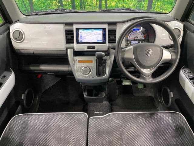Car thumbnail 2