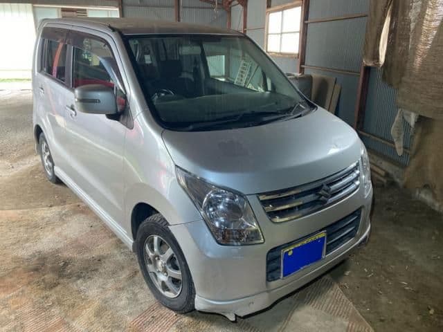 SUZUKI
