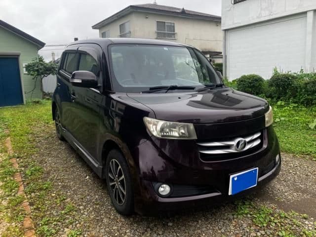 TOYOTA bB 4WD