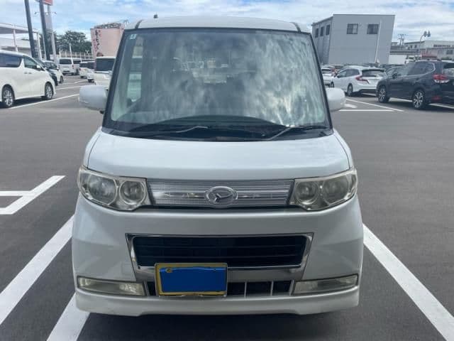 DAIHATSU TANTO CUSTOM