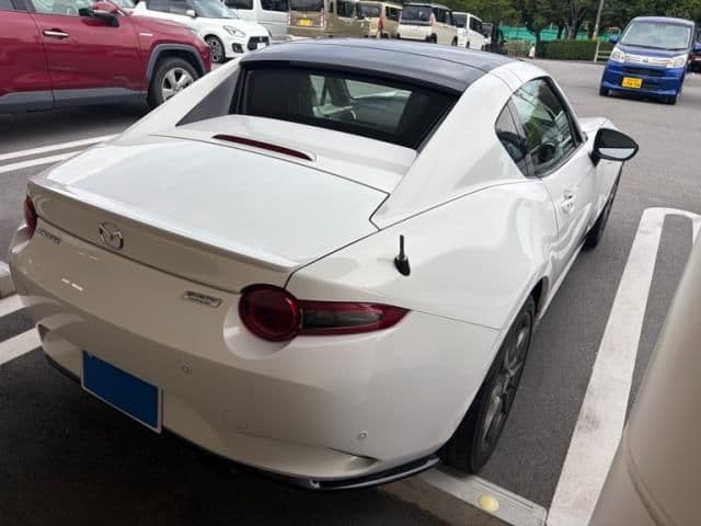 Car thumbnail 4
