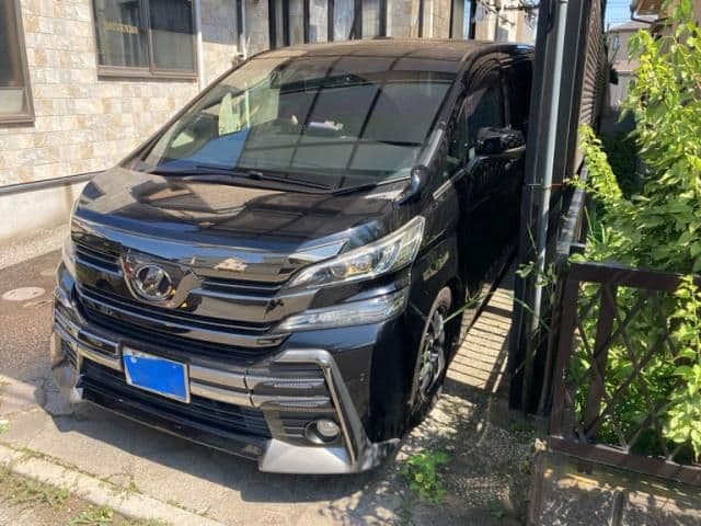 TOYOTA VELLFIRE