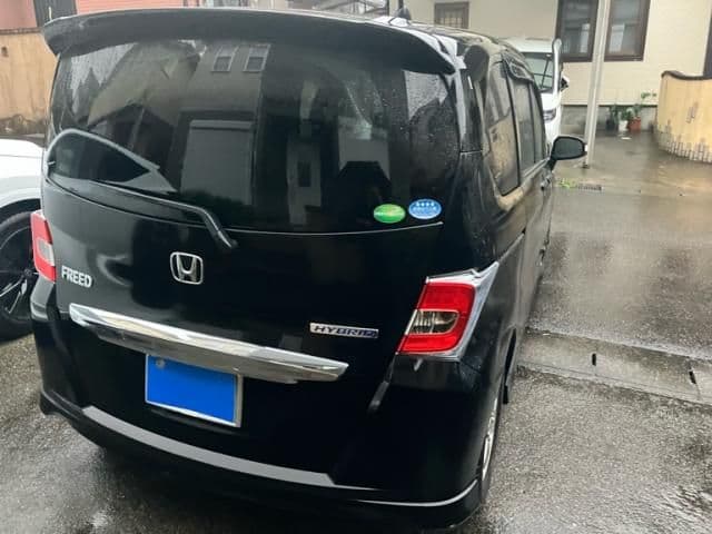 Car thumbnail 3