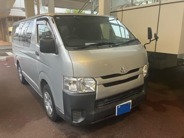 TOYOTA HIACE van 2WD