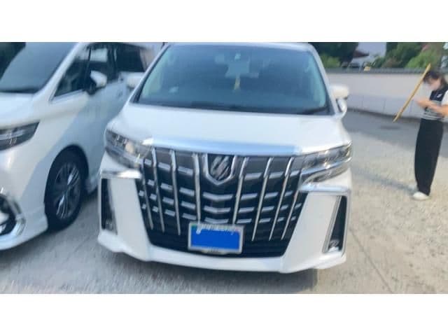 TOYOTA ALPHARD